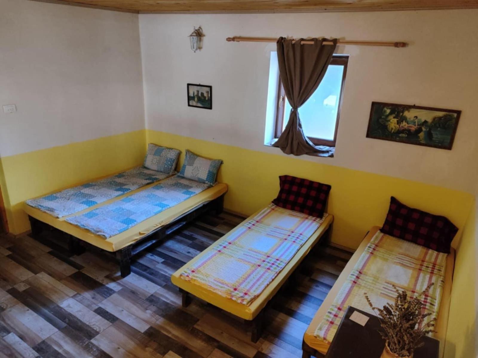 Hostel Horgos Centar Luaran gambar