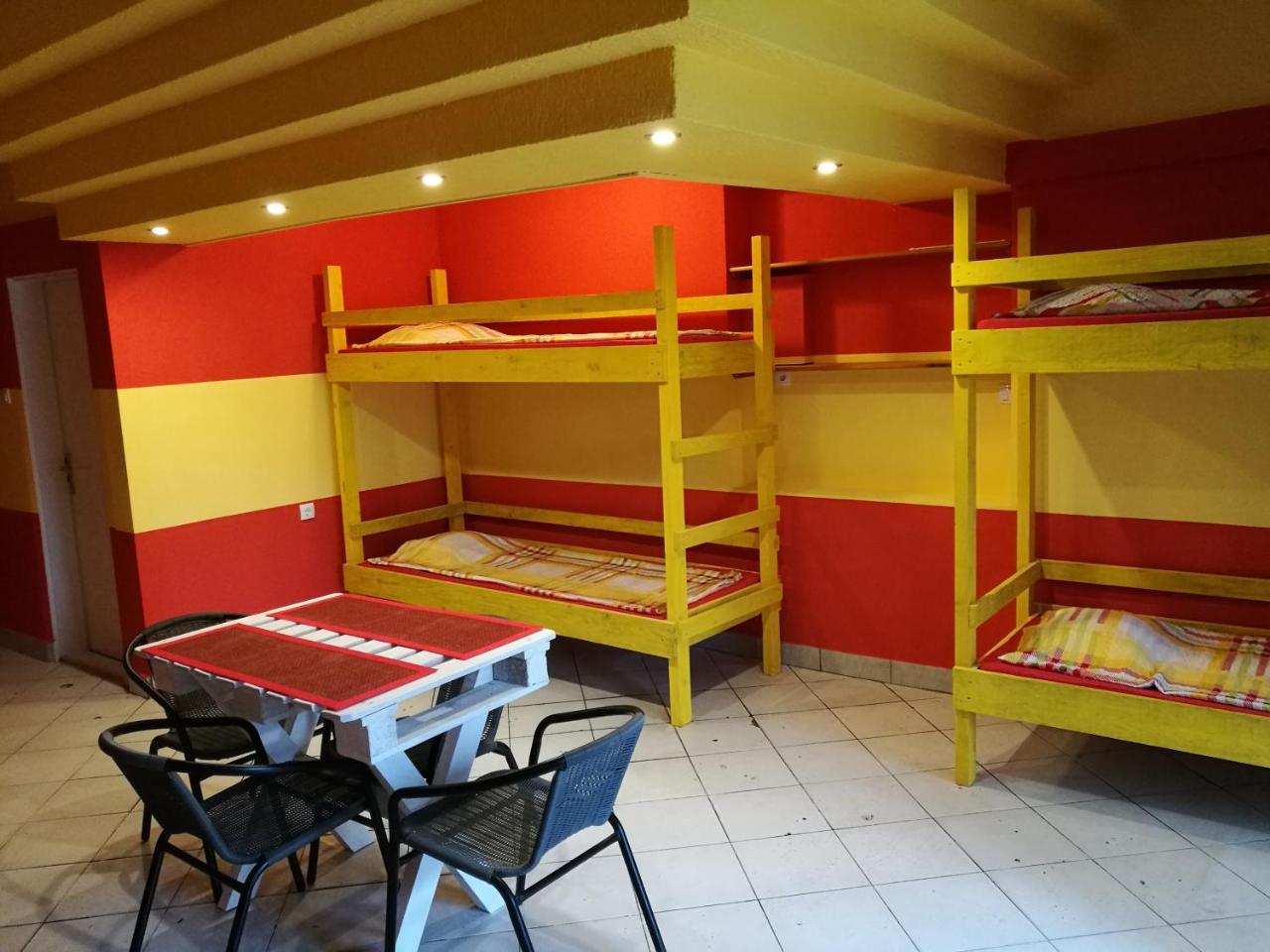 Hostel Horgos Centar Luaran gambar